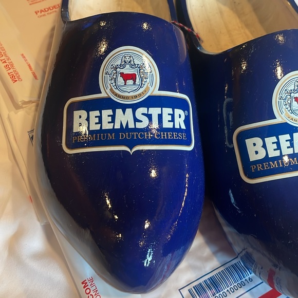 COPY BEEMSTER premium Dutch cheese blue promotional wooden clogs Dutch cheese - Picture 4 of 12